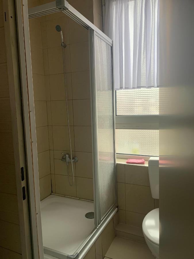 Dachgeschoss Hof Daire Krefeld Dış mekan fotoğraf